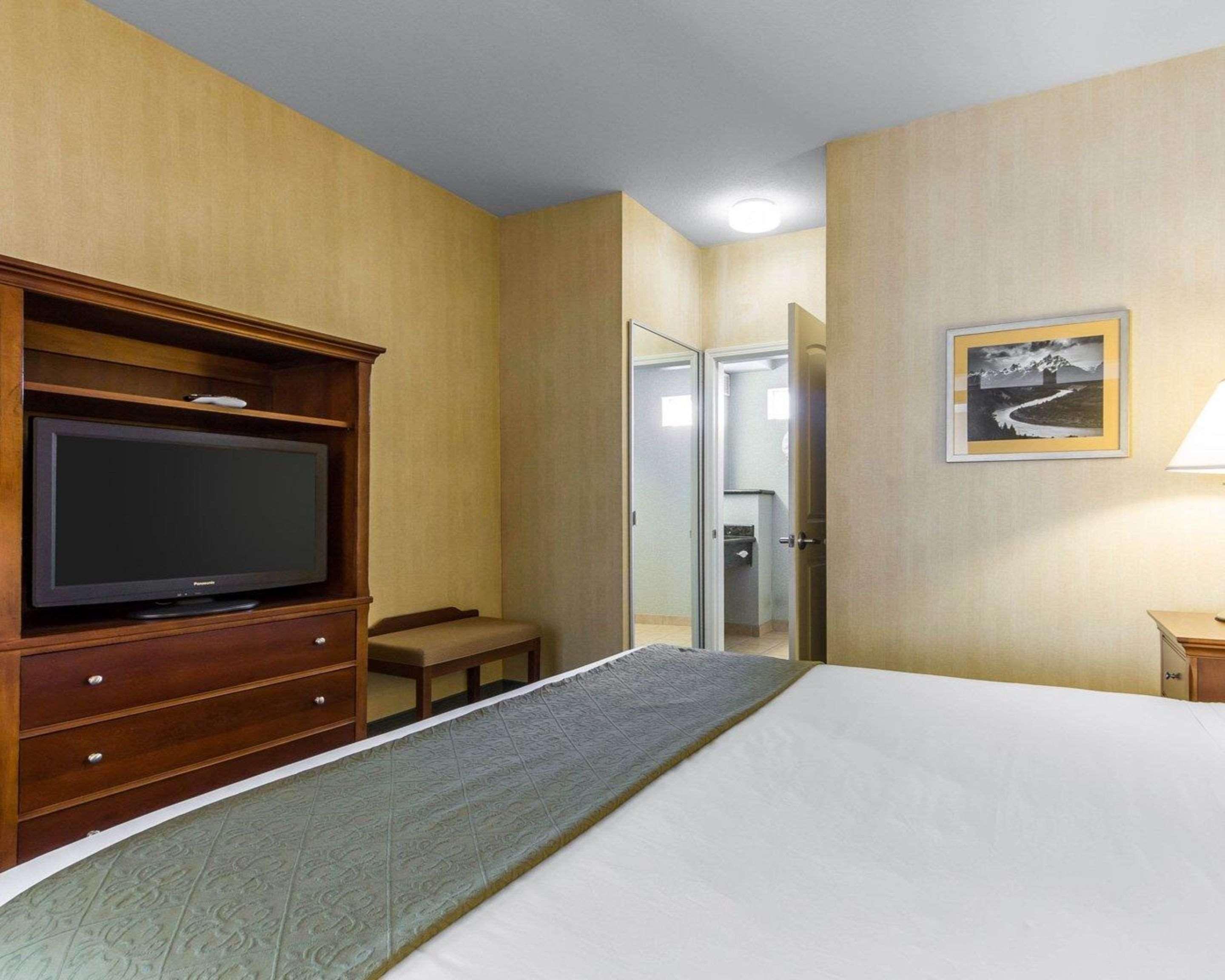 Quality Inn & Suites Livermore Wine Country Exterior foto