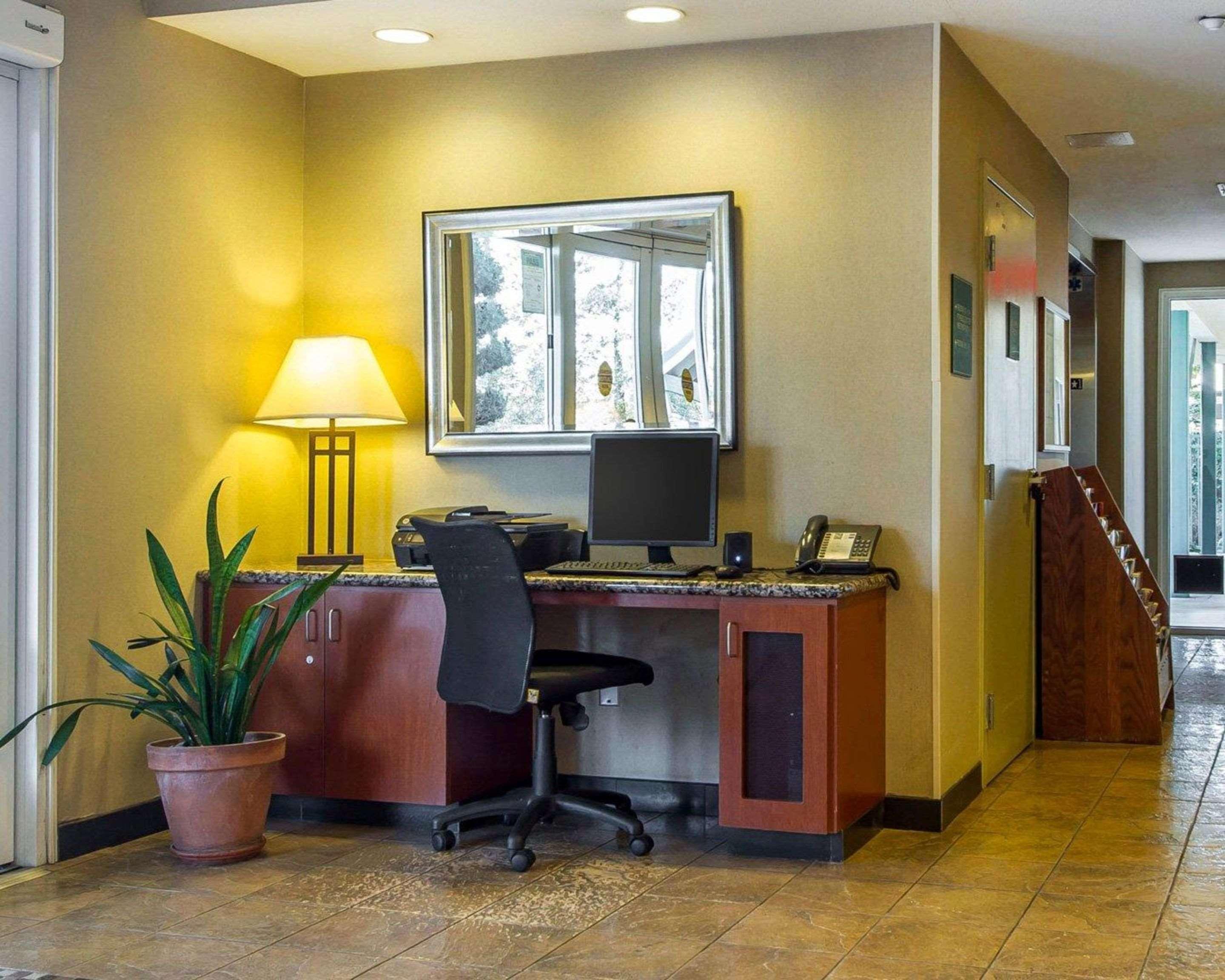 Quality Inn & Suites Livermore Wine Country Exterior foto