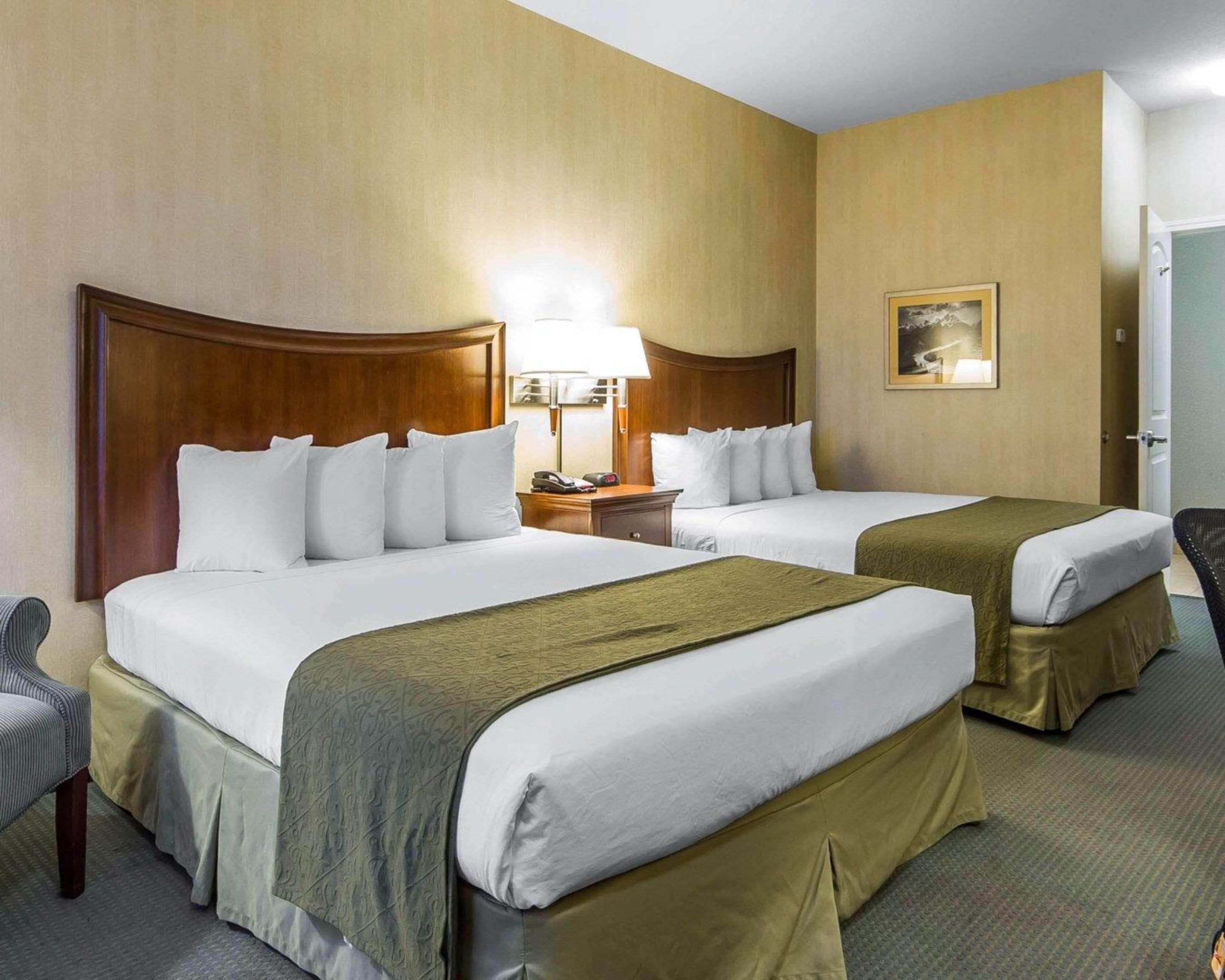 Quality Inn & Suites Livermore Wine Country Exterior foto