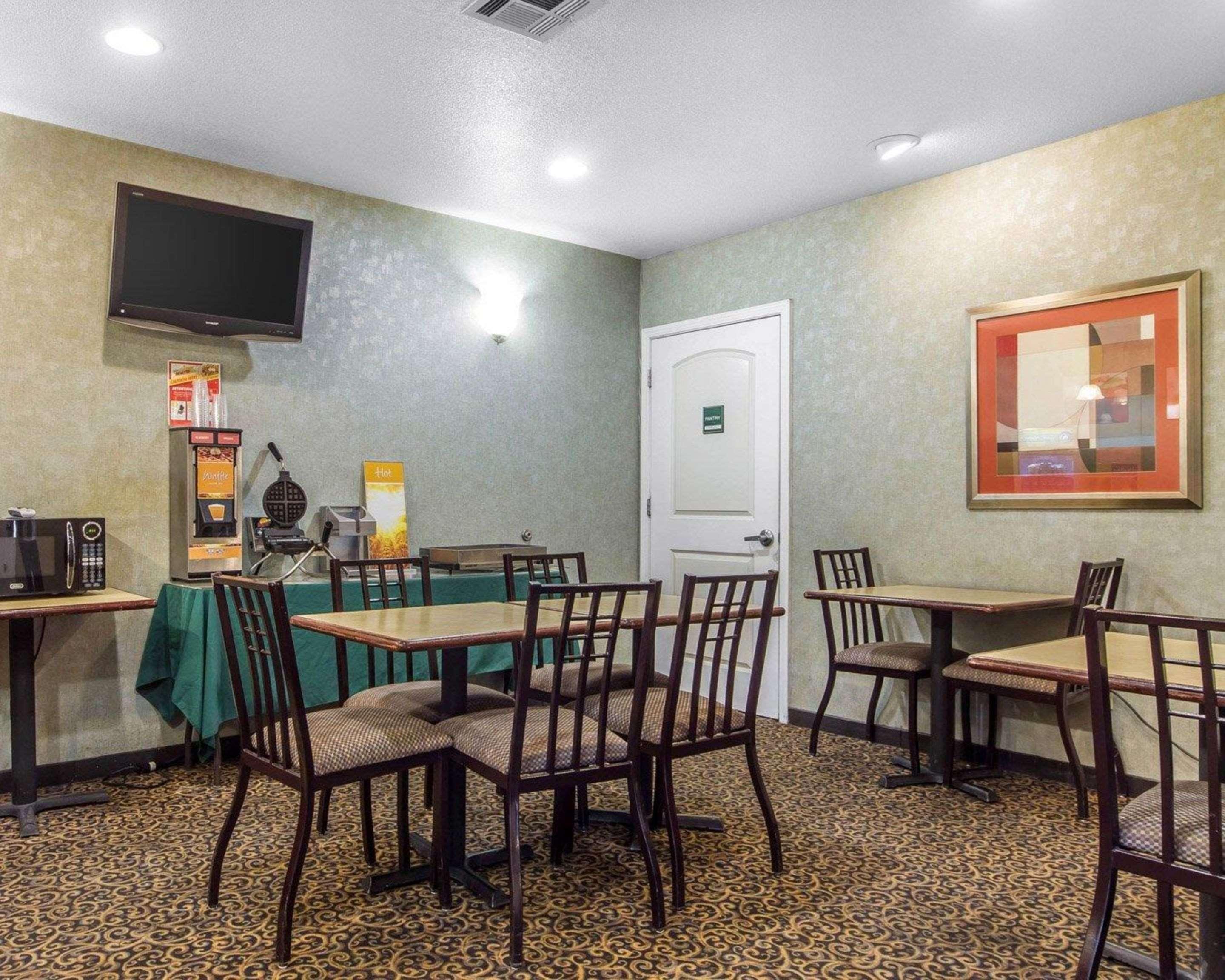 Quality Inn & Suites Livermore Wine Country Exterior foto