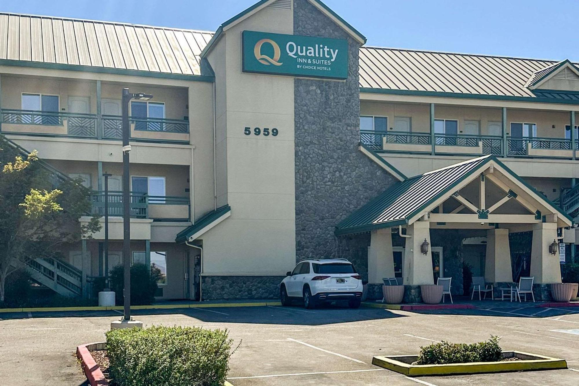 Quality Inn & Suites Livermore Wine Country Exterior foto