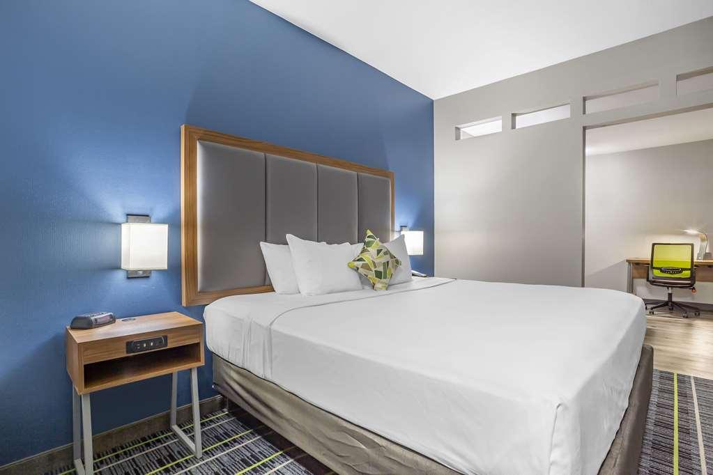 Quality Inn & Suites Livermore Wine Country Habitación foto