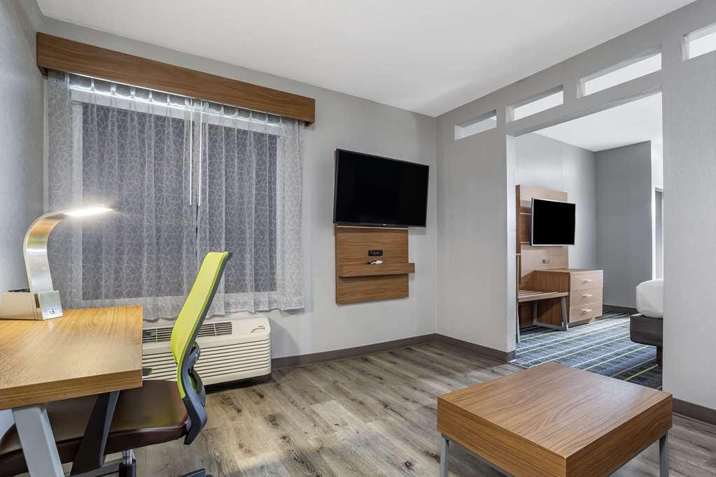 Quality Inn & Suites Livermore Wine Country Habitación foto