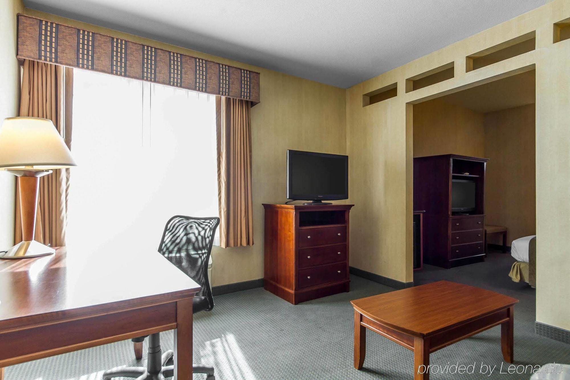 Quality Inn & Suites Livermore Wine Country Exterior foto